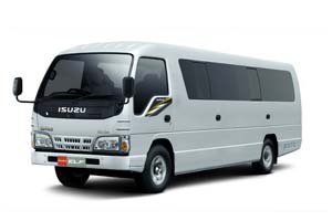 isuzu-elf-long-sewa-mobil-bus-murah-di-bali-bali-auto-car-rental