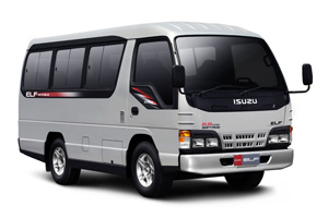 isuzu-elf-sewa-mobil-bus-murah-di-bali-bali-auto-car-rental